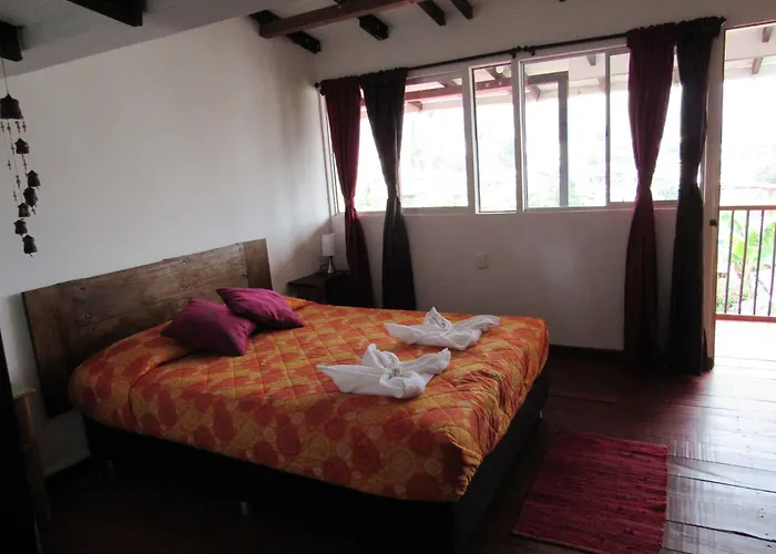 Albergue Casa La Eliana Salento